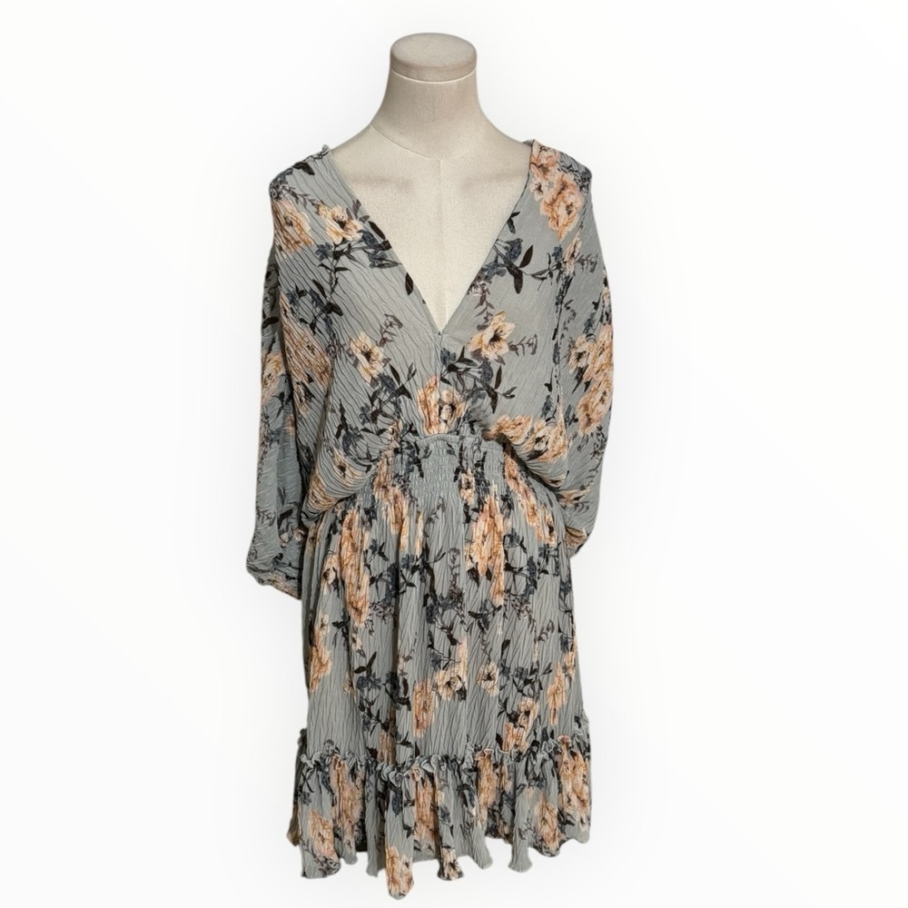 LOVESTITCH Floral Mini Dress V Neck Back Ruched Waist Garden Party Blue Pink M - Picture 2 of 8